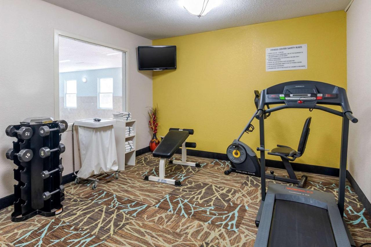 Quality Kansas International Airport Hotel Kansas City