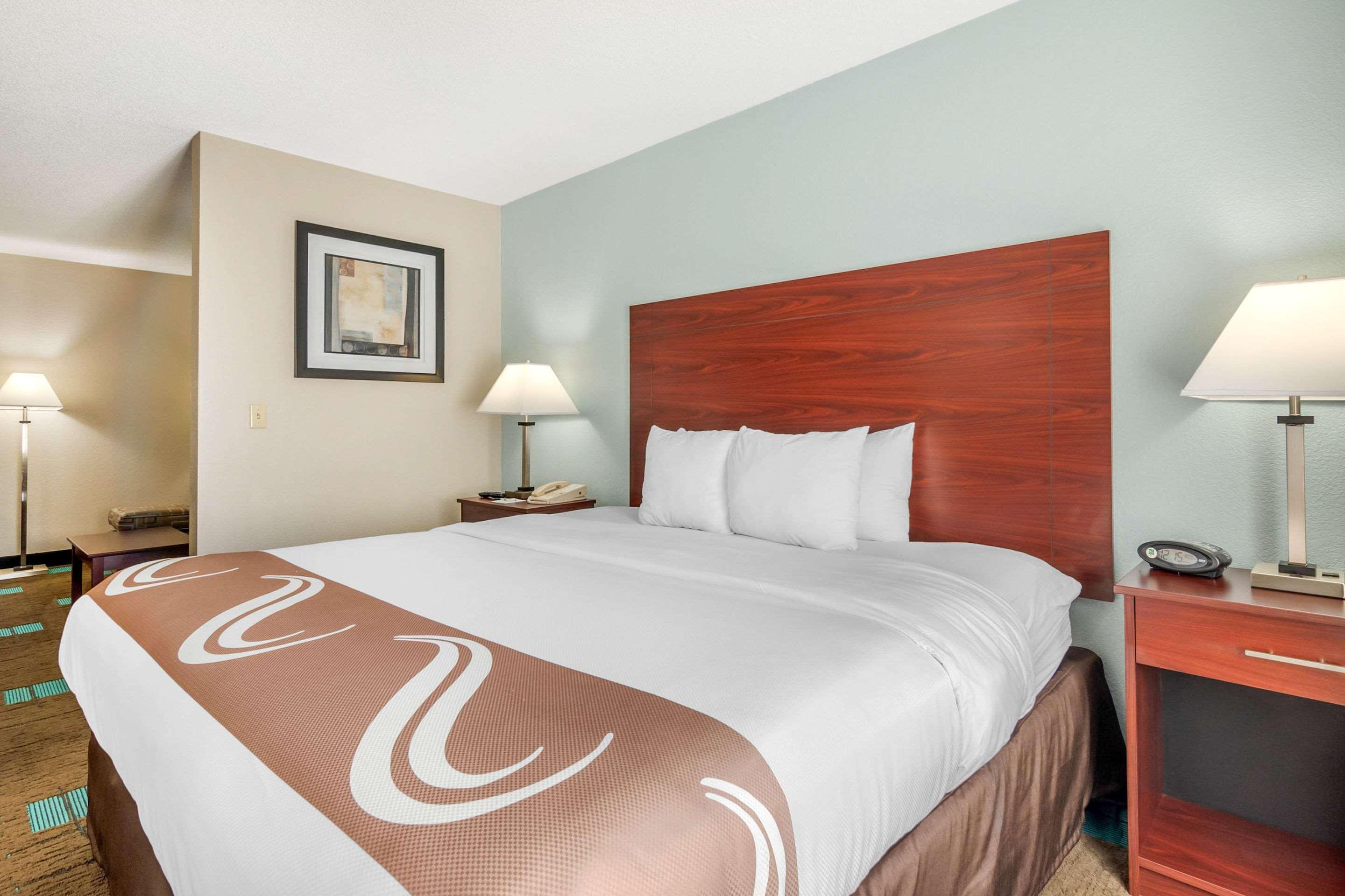 Quality Kansas International Airport 3* Kansas City