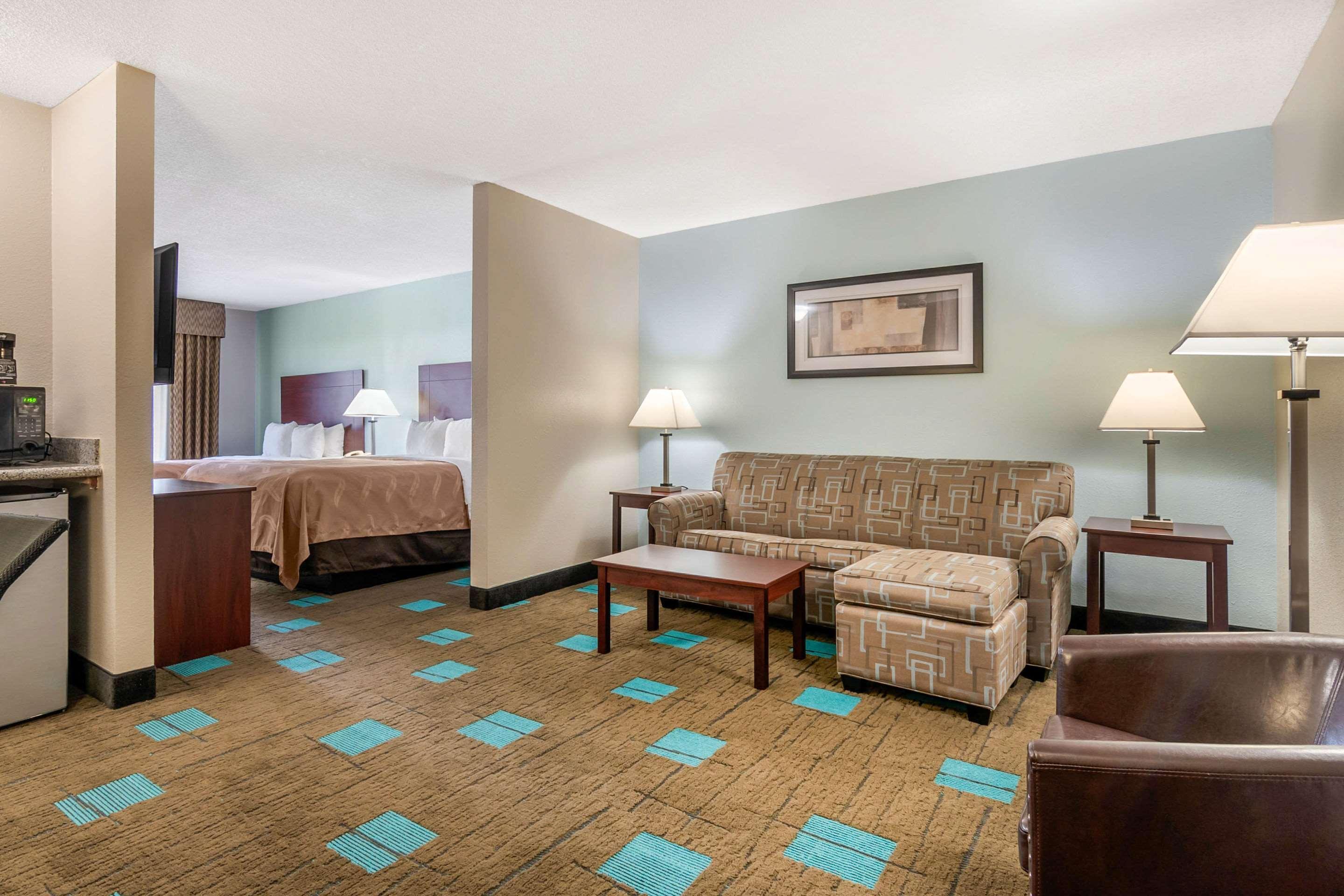 Hotel Quality Kansas International Airport Kansas City
