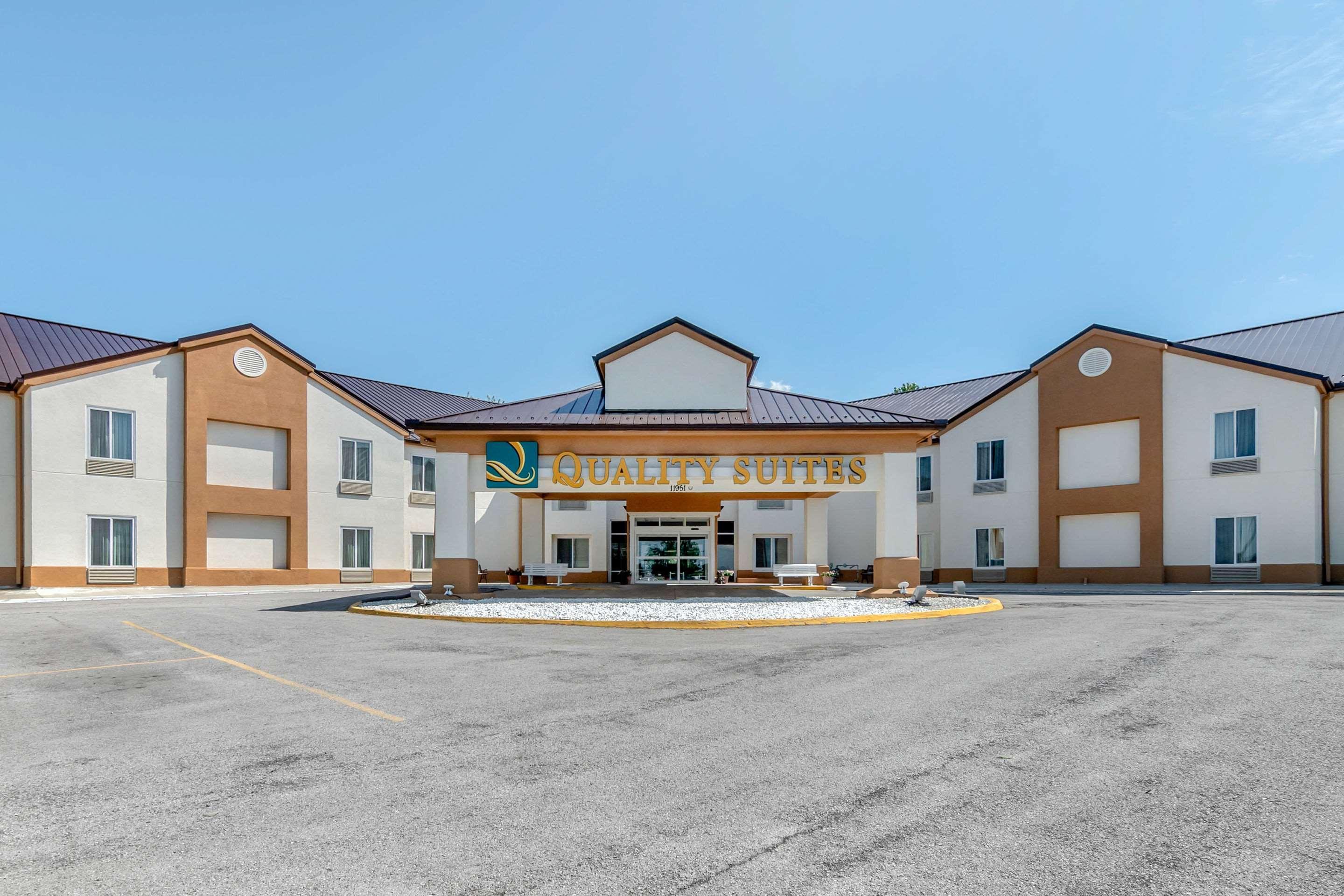 Quality Kansas International Airport Hotel Kansas City