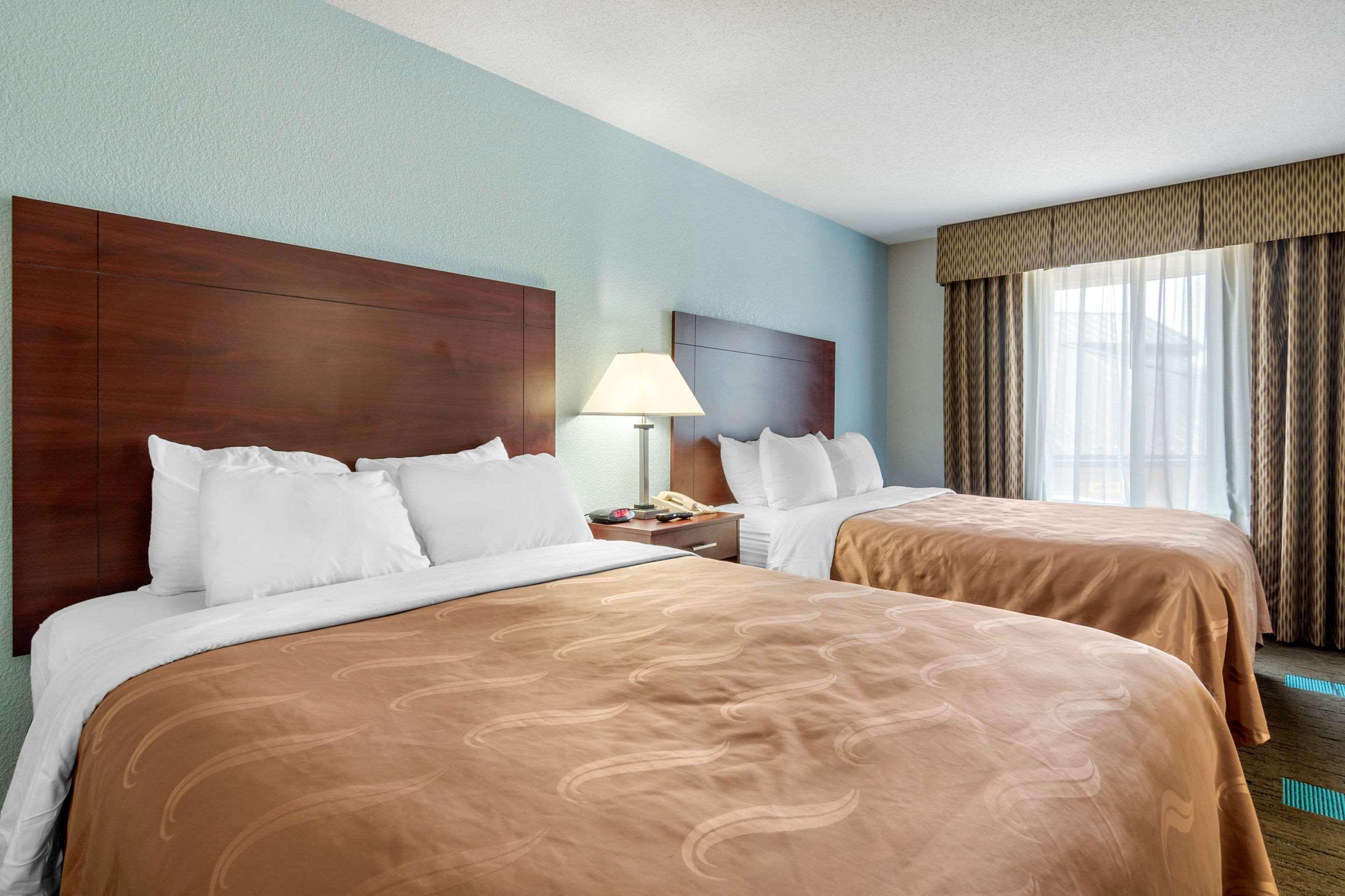 Quality Kansas International Airport Hotel Kansas City