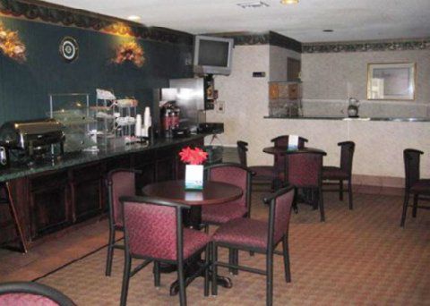 Quality Kansas International Airport 3* Kansas City